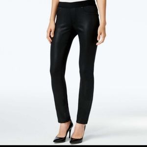 NWT DKNY Branded Black Skinny Pant